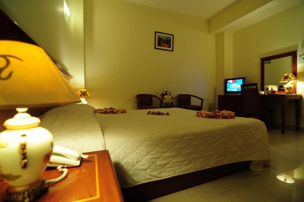 Khach San Phuoc Loc Tho 2 - 福禄寿 Hotel Ho Si Minh-város Szoba fotó