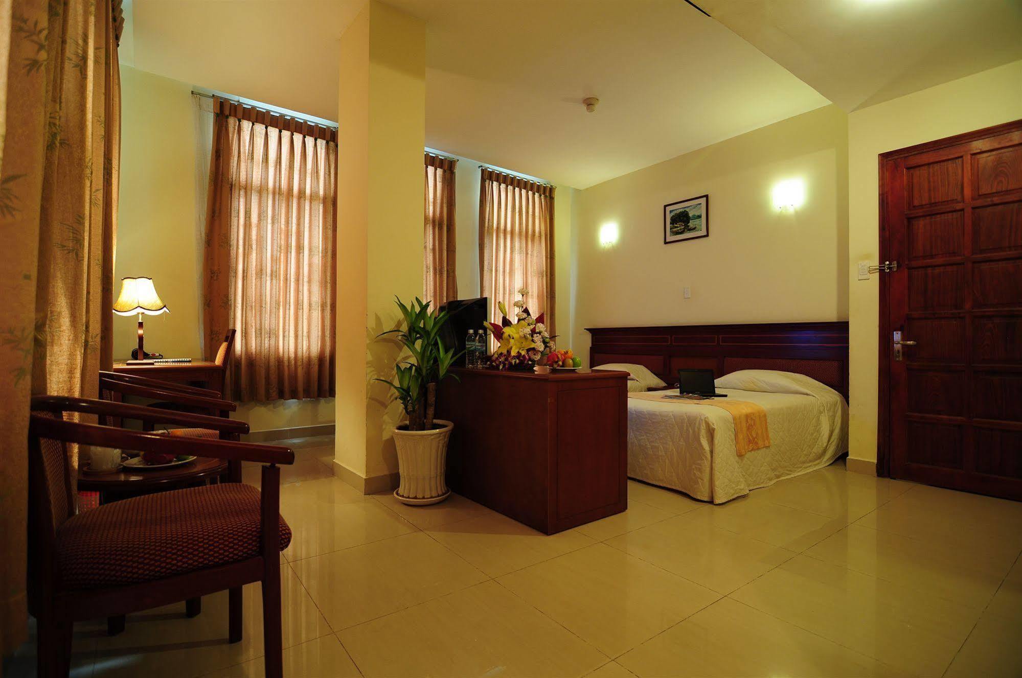 Khach San Phuoc Loc Tho 2 - 福禄寿 Hotel Ho Si Minh-város Kültér fotó